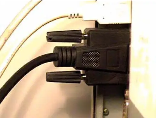 RS232串口数据线与电脑串口连接
